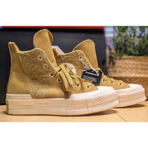 Converse Chuck 70 Plus Dunescape Suede Fleece Lined High Top Shoes W7.5 M5.5 NIB - Picture 1 of 14
